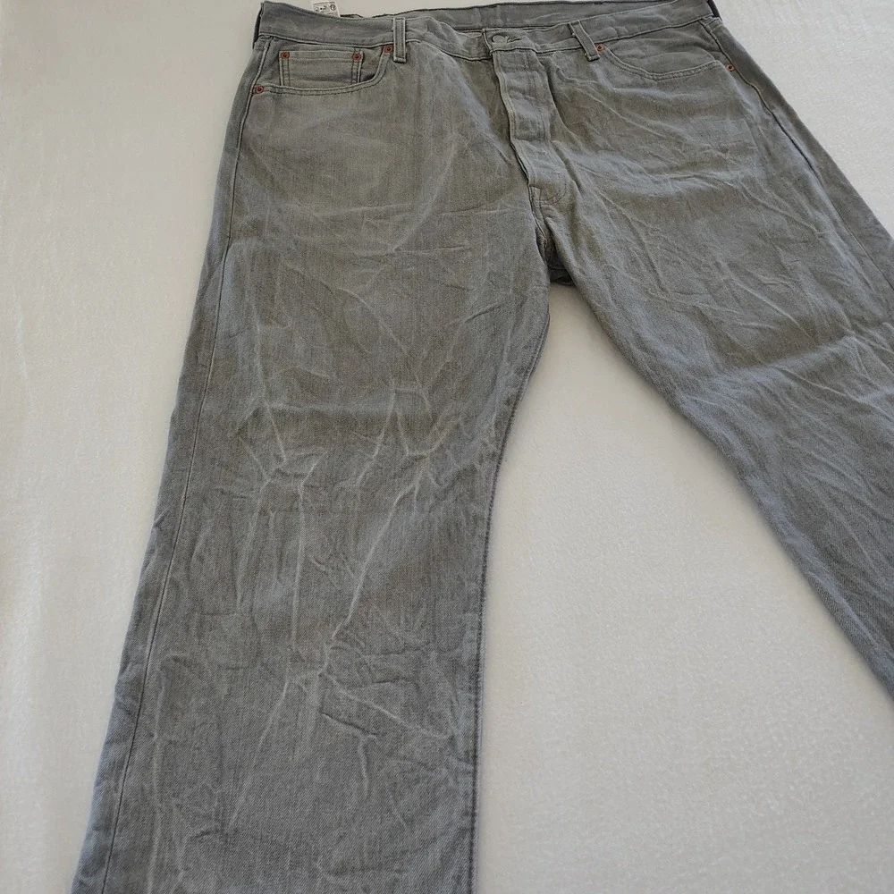 Levis 501 Jeans Mens 44x30 Gray Wash Denim‎ Straight Leg Classic Button Fly